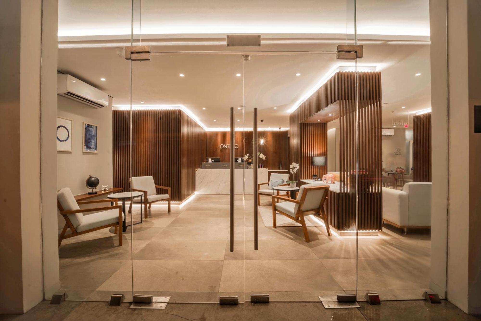 Ontico Urban Design Hotel メリダ エクステリア 写真